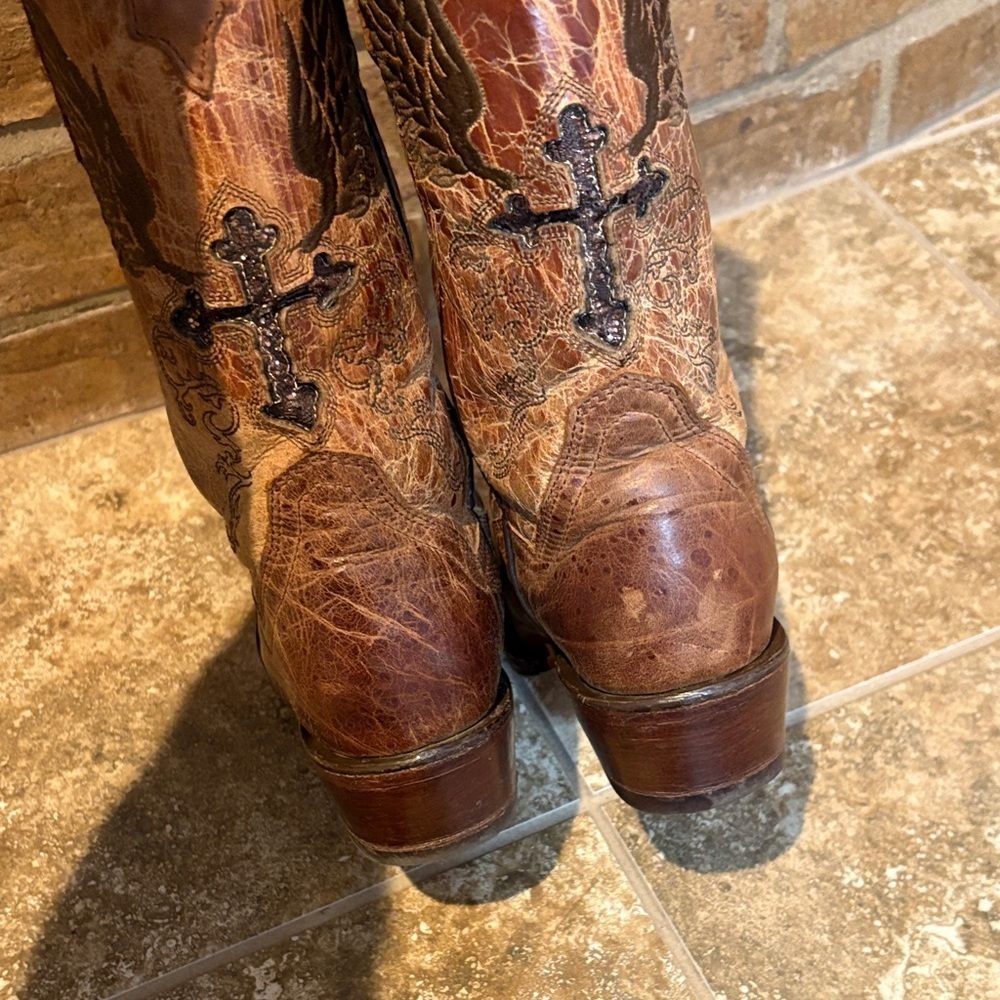 Very Volatile Brown Western Boots - Picture 9 of 16